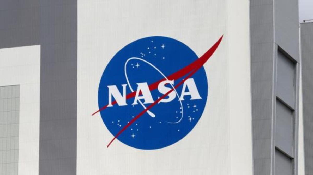 NASA, akll telefon boyutunda robotlar gelitiriyor! Uzayllar arayacak...