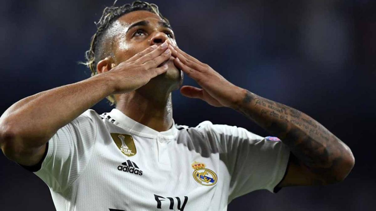 Anlama tamam! Mariano Diaz adm adm Fenerbahe'ye