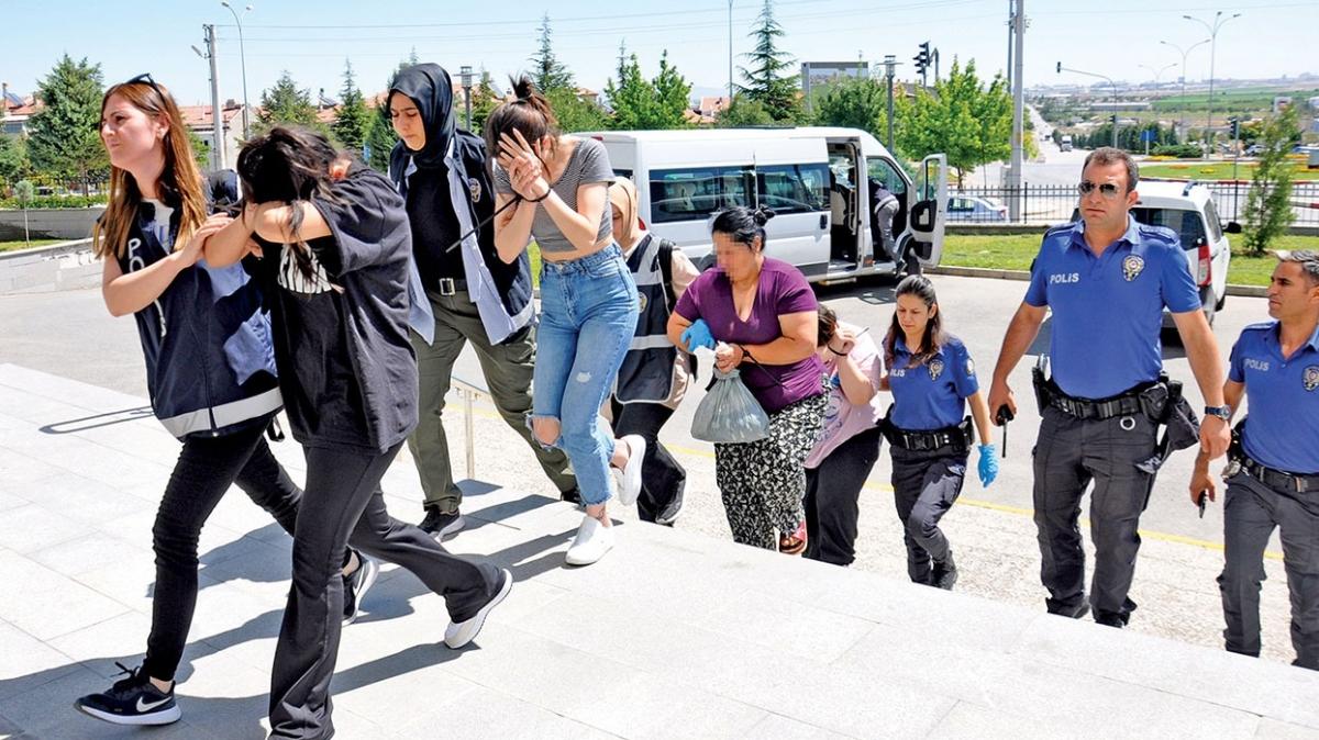 eskort tuzak fuhu dolandrclk fotoraflar resimleri