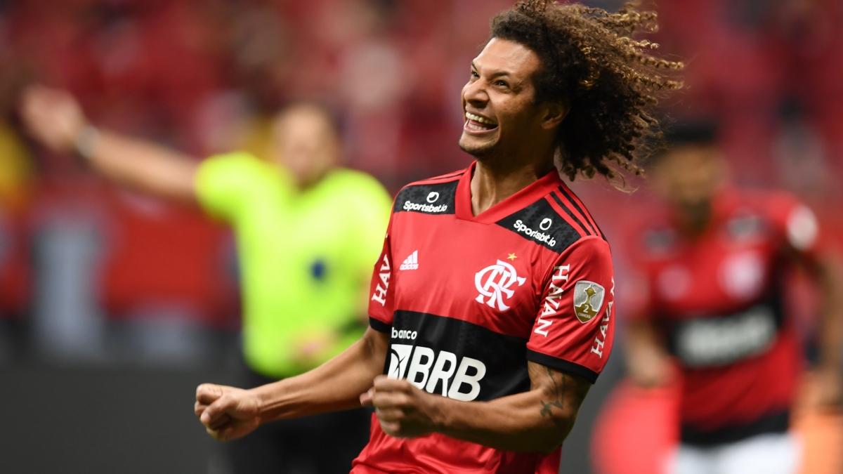Fenerbahe William Arao iin masaya oturacak! te yaplacak teklif