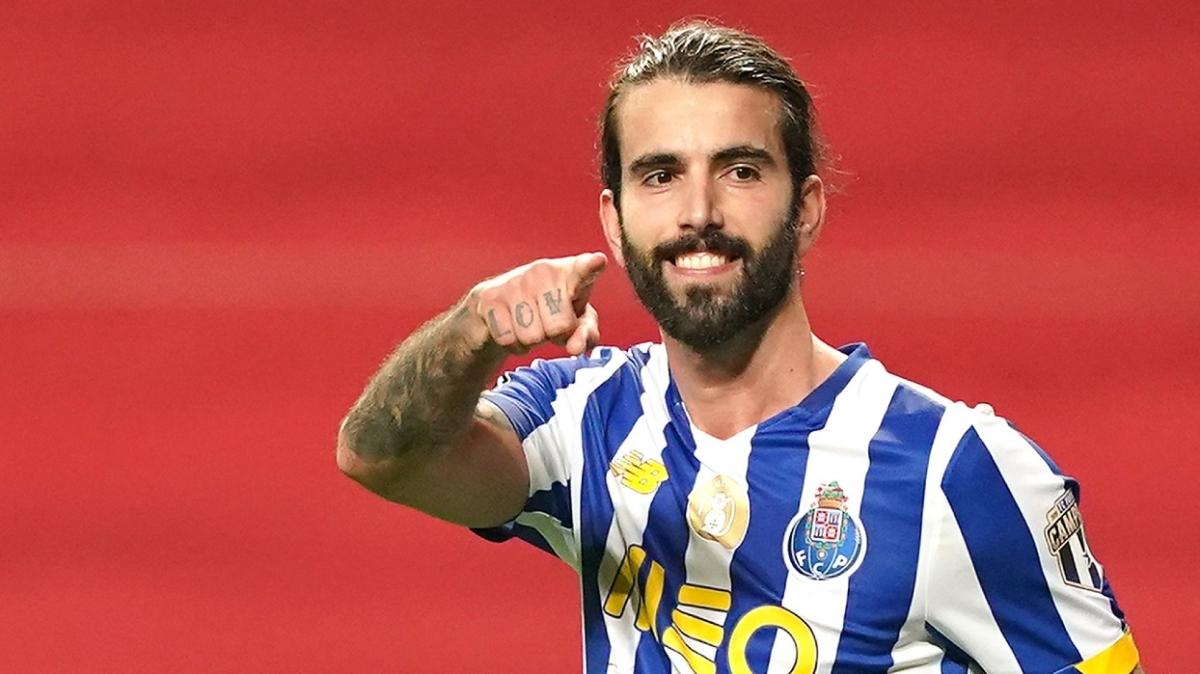 Galatasaray, Sergio Oliveira transferini KAP'a bildirdi