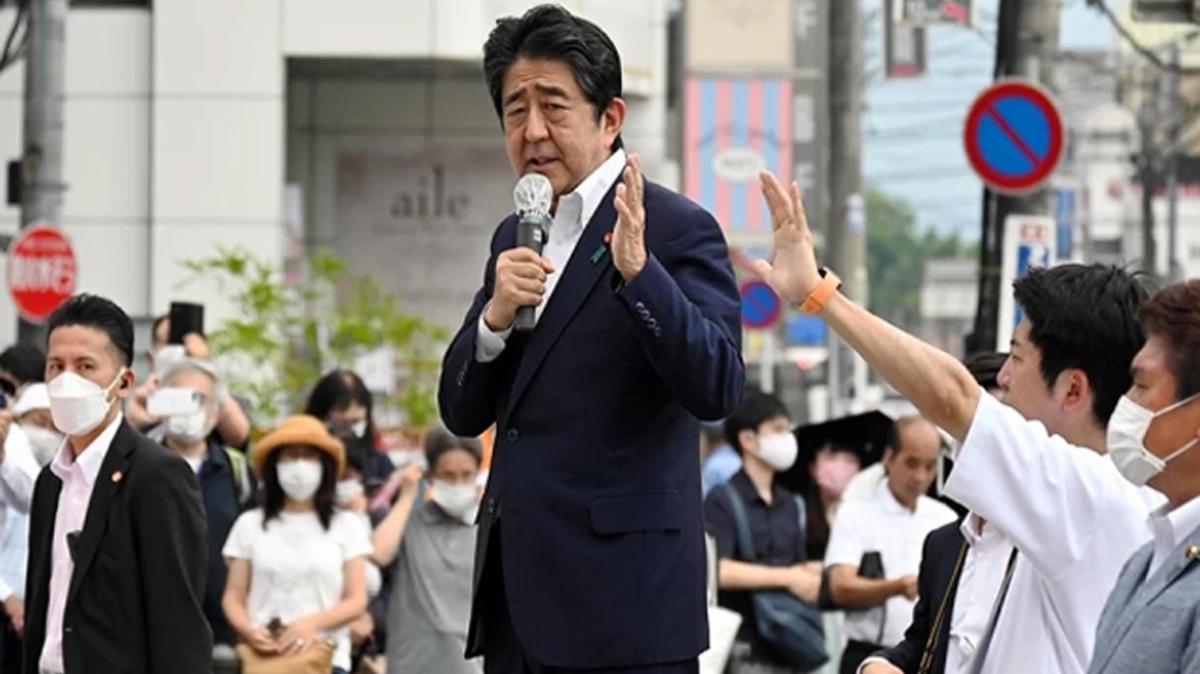 Eski Japonya Babakan Abe neden ldrld" Dnyay sarsan cinayetten yeni detaylar!