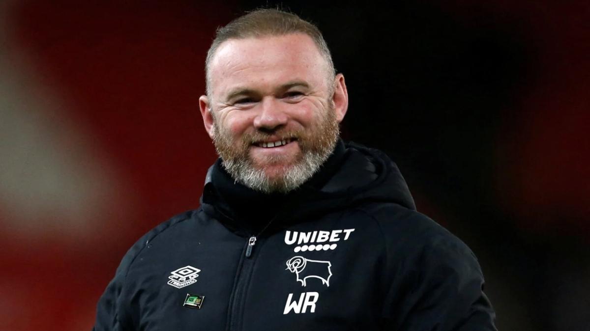 Wayne Rooney eski kulbne hoca olarak geri dnd