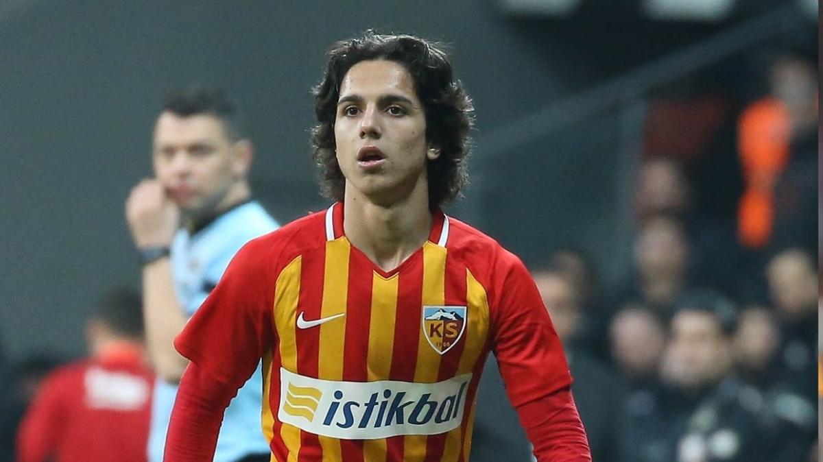 emre demir kayserispor barcelona foto�raflar� resimleri