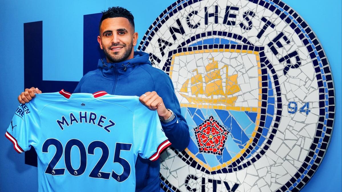 Riyad+Mahrez+3+y%C4%B1l+daha+Manchester+City%E2%80%99de%21;