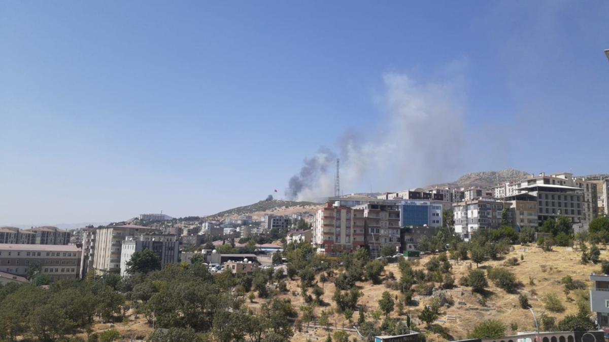 rnak'ta askeriyede patlama sesi geldi