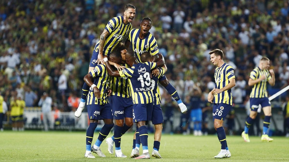 Fenerbahe sezonu Kadky'de ayor! Rakip mraniyespor: Muhtemel 11'ler