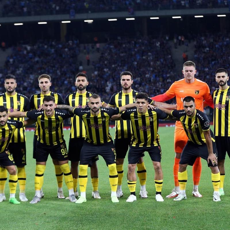 Trabzonspor karşısında varlık gösteremeyen İstanbulspor'dan imza şov