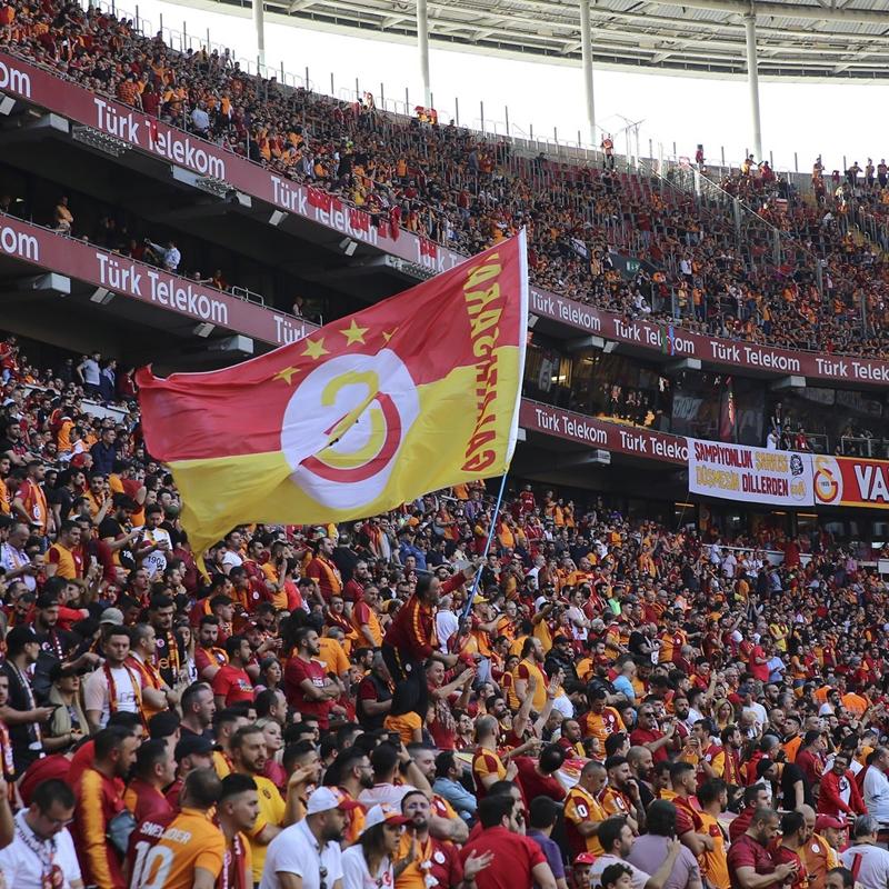 Galatasarayllar 11 bin bileti 60 saniyede tketti
