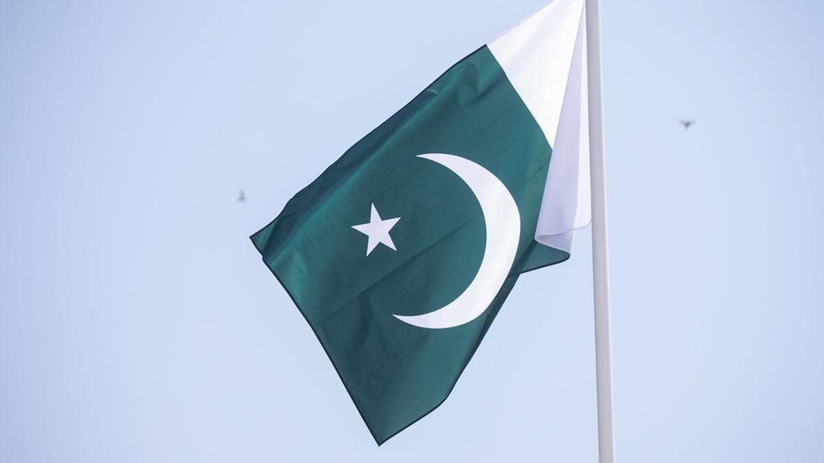 Pakistan bamszlnn 75'inci yln kutluyor