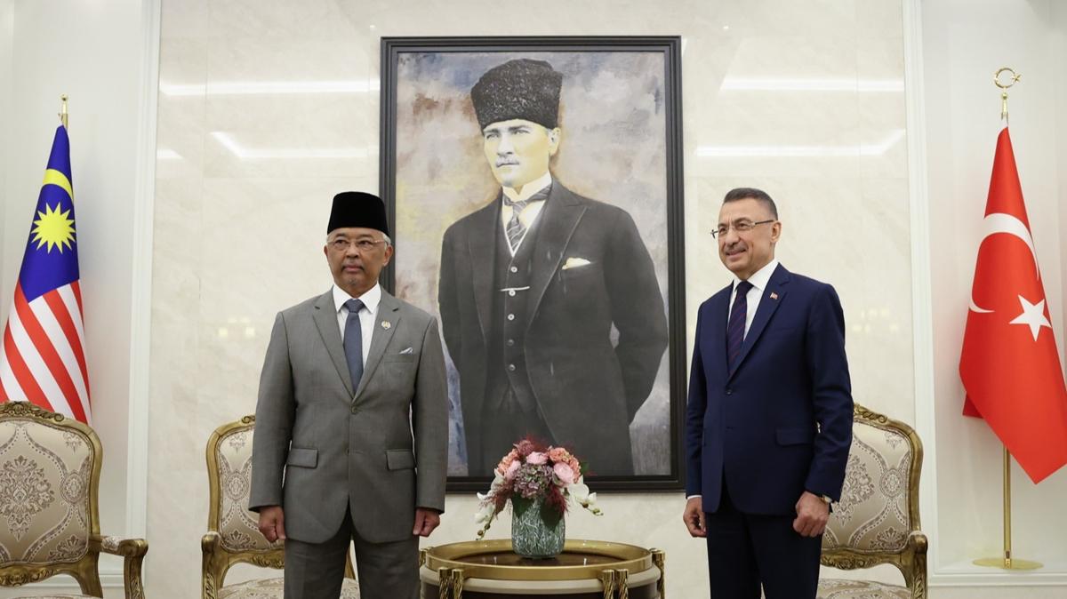 Malezya Kral, Bakan Erdoan'n davetlisi olarak Ankara'ya geldi