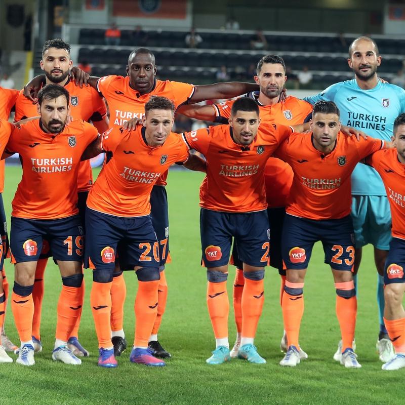 Yolunuz açık olsun! Medipol Başakşehir ve Demir Grup Sivasspor Avrupa mesaisinde