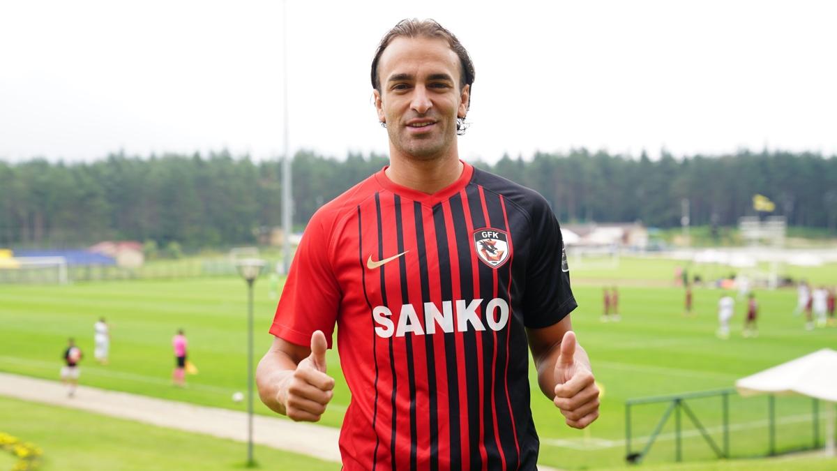 Lazar Markovic'ten Jorge Jesus'a vg dolu szler