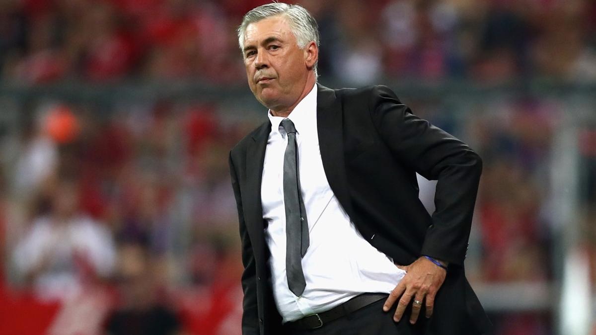 Carlo Ancelotti sezonun fla transferini resmen aklad