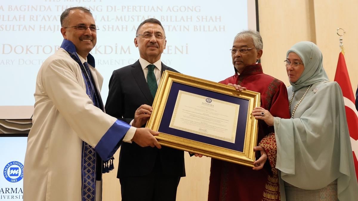 Malezya Kral Abdullah ah'a 'fahri doktora' unvan verildi