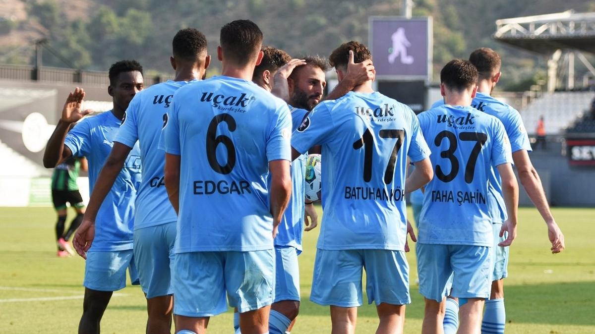 Manisa FK, Ege derbisinde Denizlispor'u 3-2 malup etti