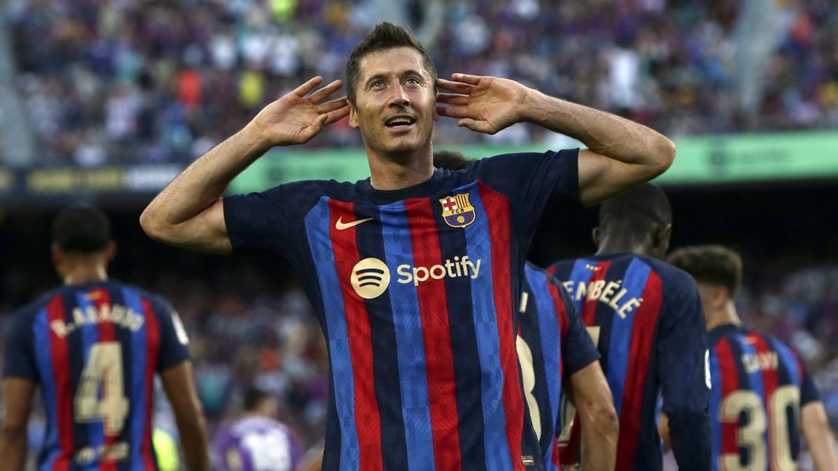 Robert Lewandowski cotu, Barcelona farkl kazand