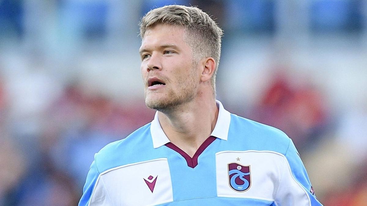 Kopenhag Andreas Cornelius transferini resmen aklad