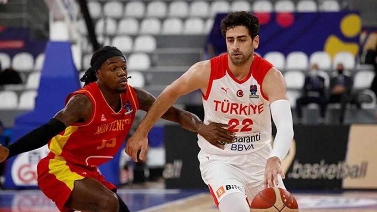 12 Dev Adam, EuroBasket'e galibiyetle balad