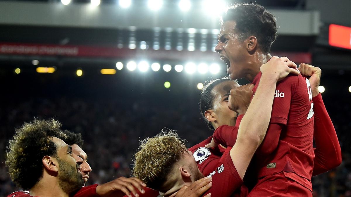 Liverpool 3 puan son dakikada kurtard!