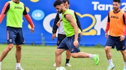 Ba�ak�ehir Hearts ma��na bileniyor