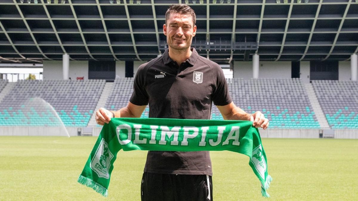 Albert Riera'dan aklalmaz seri! Kimse durduramyor