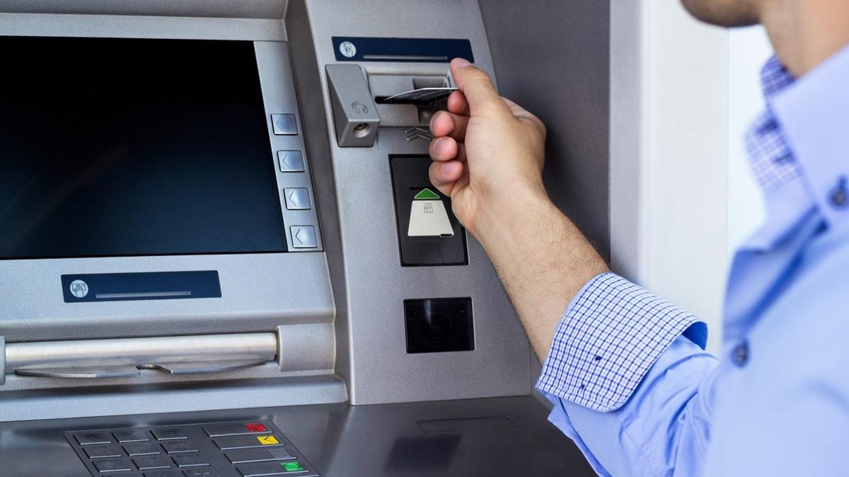 ATM'den para ekenler iin kritik uyar: Paranz bir anda buhar olabilir!