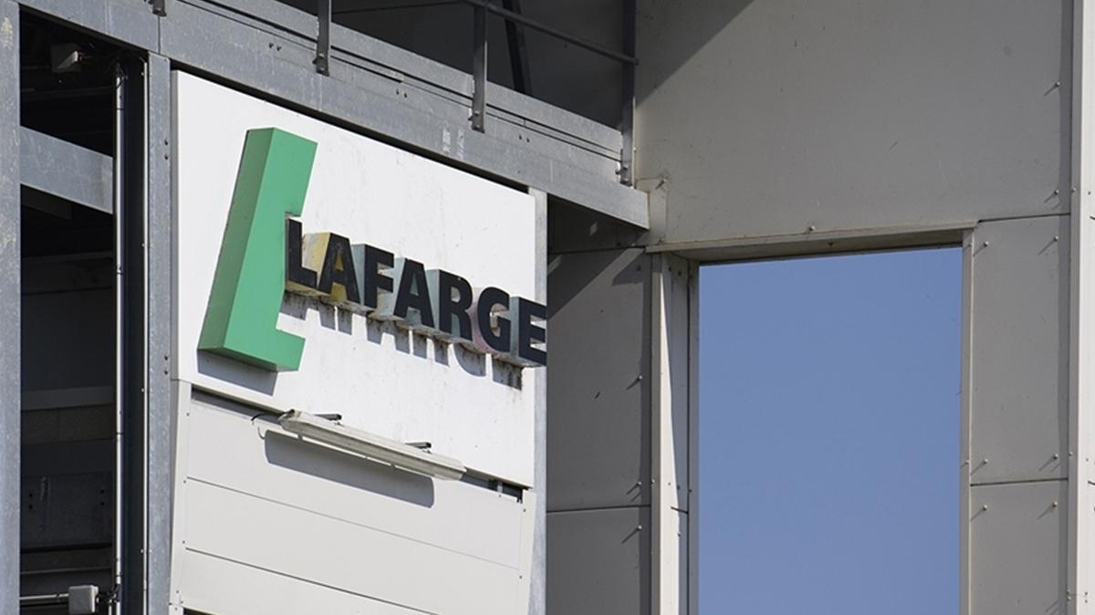 Fransz Lafarge'n DEA' finanse ettiine ilikin belgelerin duyurulmasnn stnden 1 yl geti