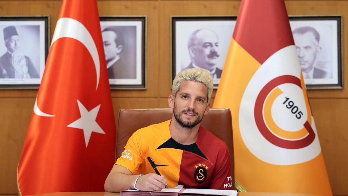 Galatasaray transfer dneminde bir ilki yaad