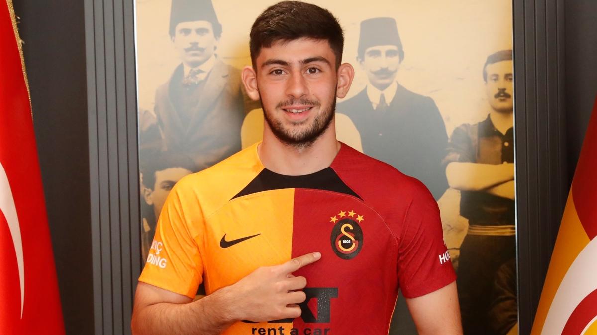 Rapid Wien Yusuf Demir'in Galatasaray'a transferine dair detaylar paylat: "Ek demeler alacaz"