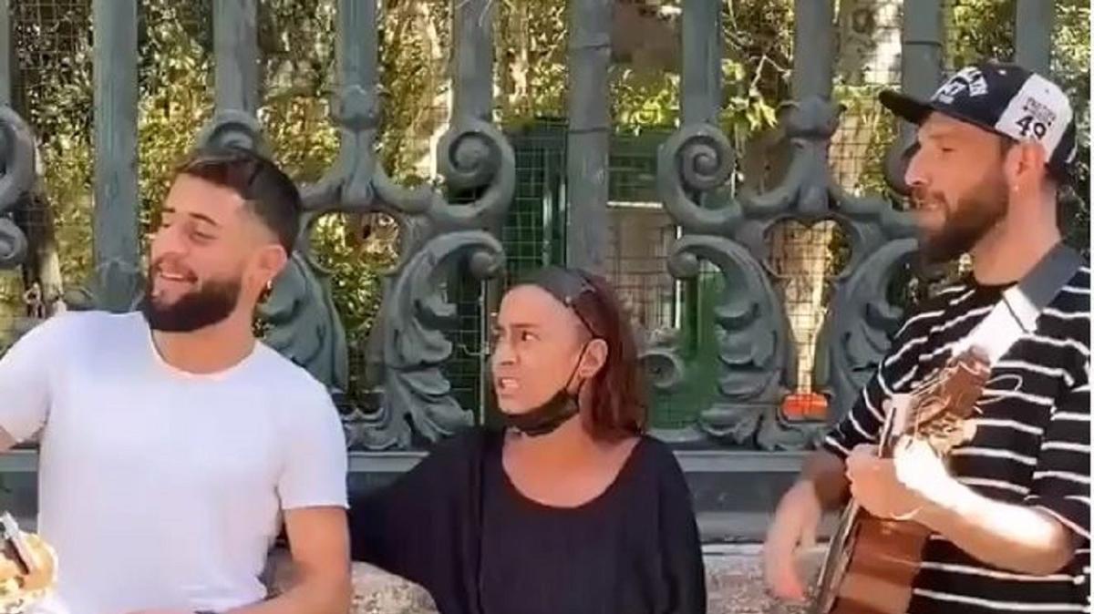 y�ld�z tilbe y�ld�z tilbe konser y�ld�z tilbe d�et magazin foto�raflar� resimleri