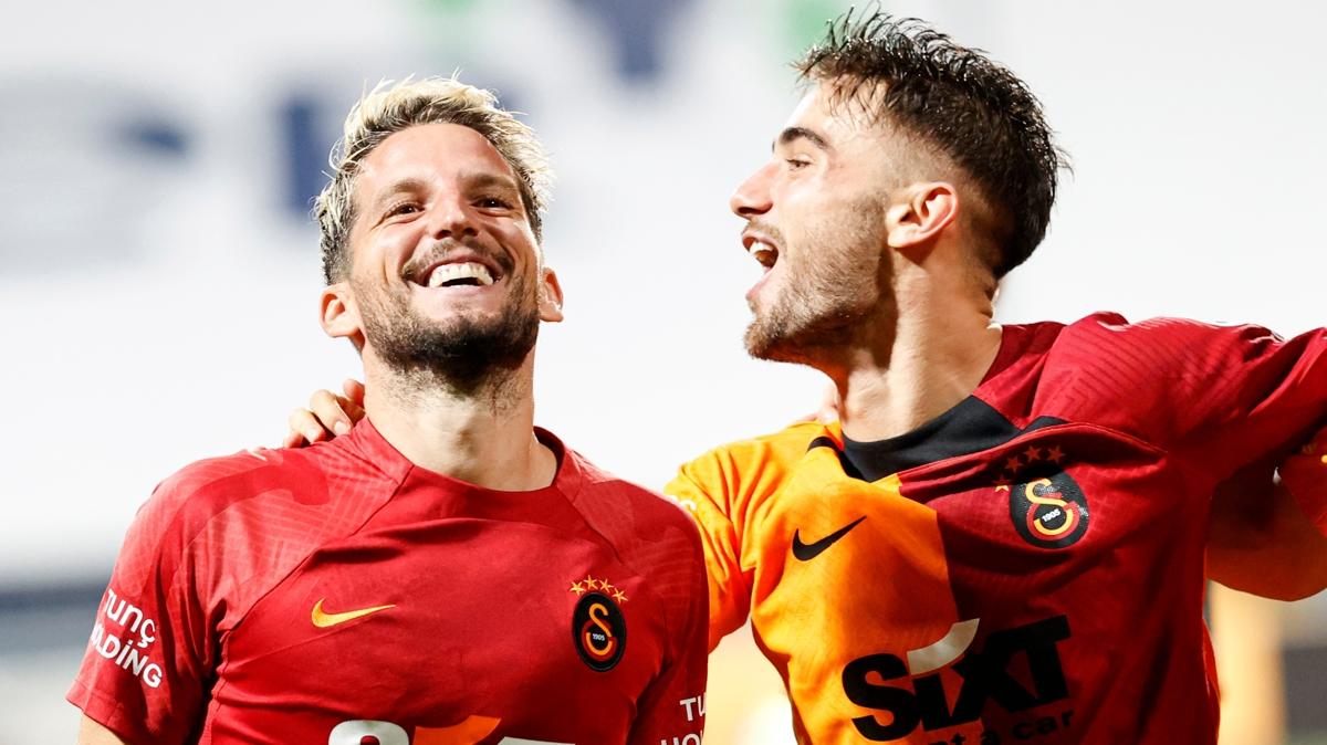 Okan Buruk'a dev eletiri! "Dries Mertens ileride oynamal"