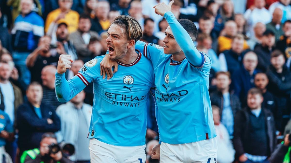 Manchester City Wolves'u yerle bir etti! Liderlii getiren galibiyet