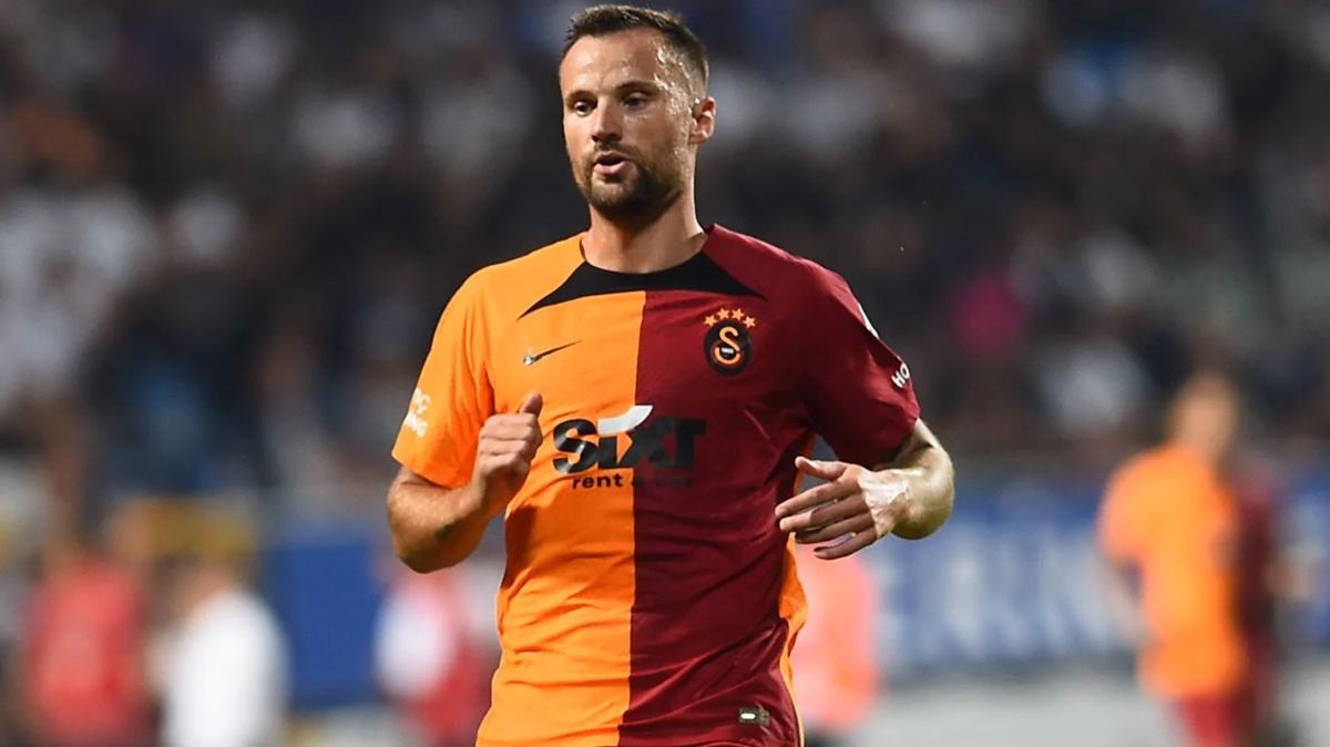 Haris Seferovic ocak aynda yolcu! Okan Buruk'un yzne isyan etti