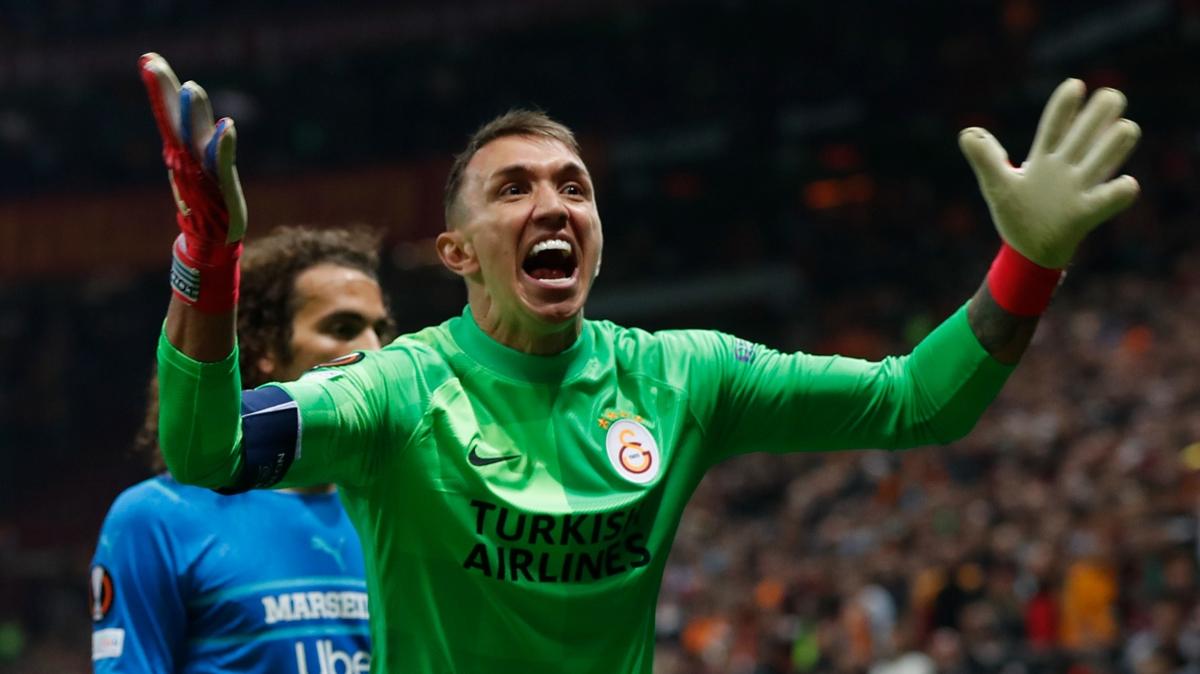 Sezona muhteem balad! Sper Lig'in en iyisi Fernando Muslera