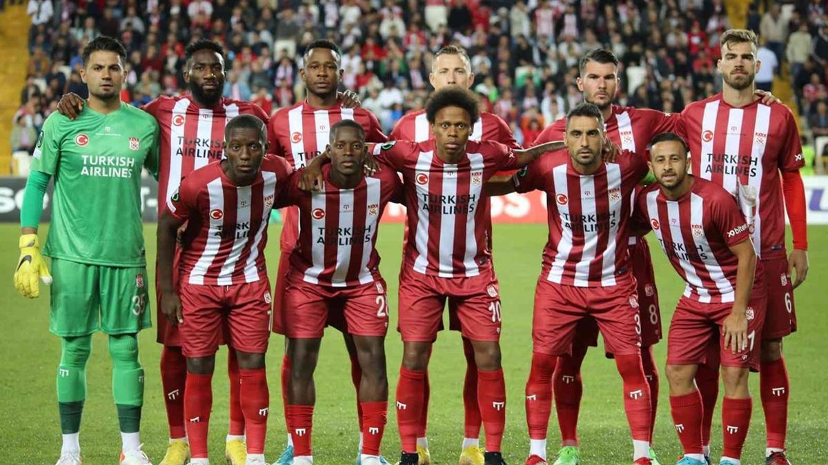 Sivasspor galibiyet hasretine son veremedi