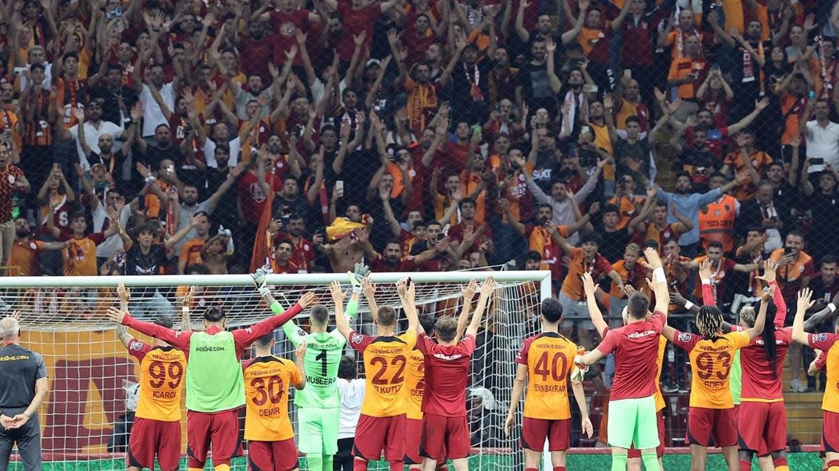 Galatasaray'da kombine almayanlar bin piman