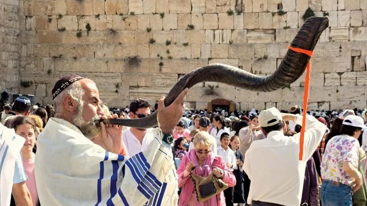Yahudilerin Mescid-i Aksa'ya saldrlar artt! srail mahkemesi onaylad
