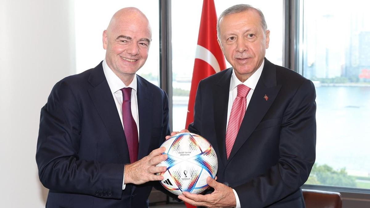 Bakan Recep Tayyip Erdoan, Gianni Infantino ile grt