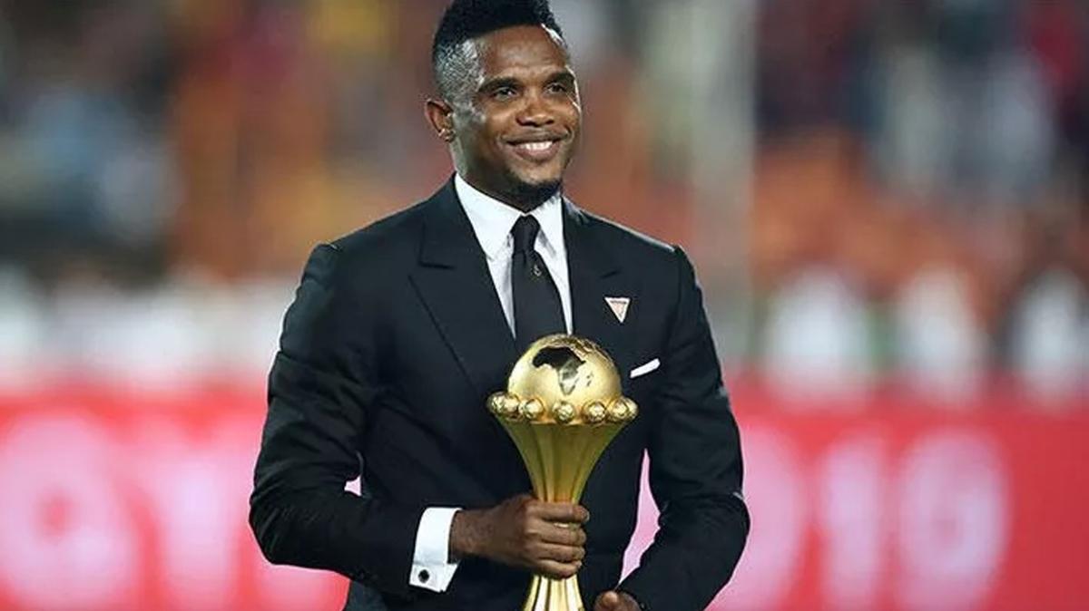 Samuel Eto'o'nun ba dertte! Adayl tehlikeye girdi