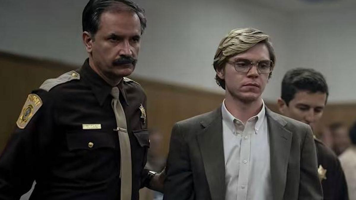 Netflix Dahmer gerek hayat hikayesi mi" Dahmer konusu nedir, oyuncular kimler"