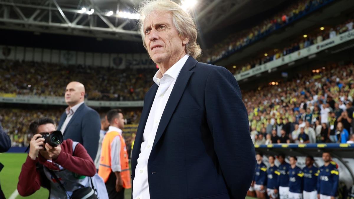 Jorge Jesus'un hedefi Wout Weghorst'u kilitlemek