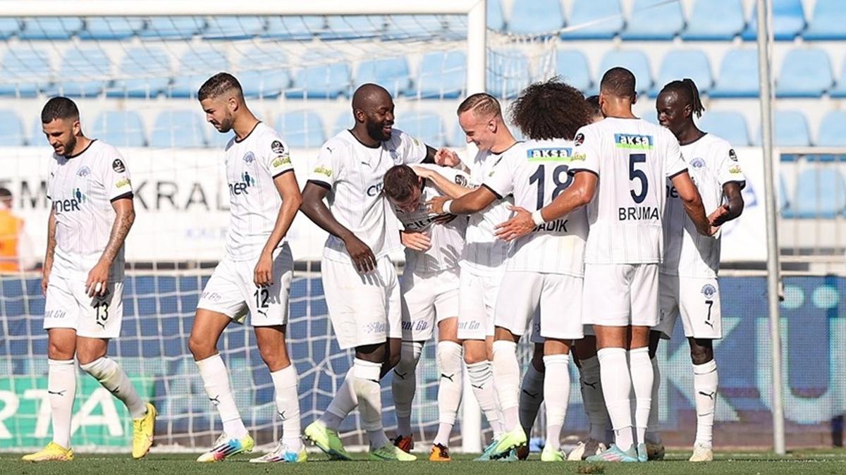 Gaziantep FK'ya bir darbe de Kasmpaa'dan geldi