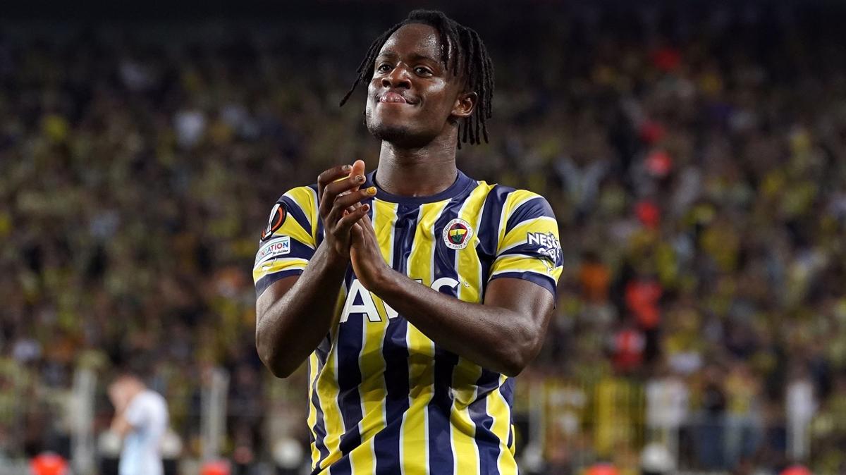 Michy Batshuayi doum gnnde eski takmna kar oynayacak