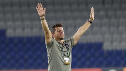 Emre Bel�zo�lu'nu tutabilene a�k olsun! Tarihe ge�ti...