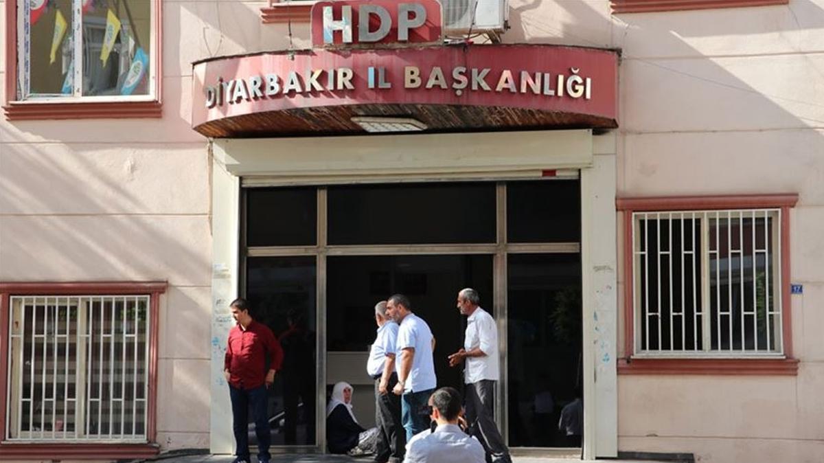 HDP'nin Diyarbakr il binasna mhr vuruldu