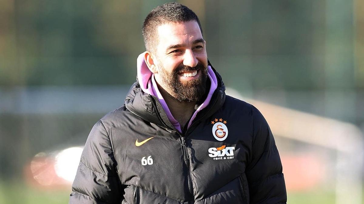 Arda Turan yksek perdeden konutu! Guardiola'nn sistemi Galatasaray'a