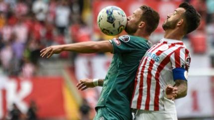 Konyaspor 1 puan� 90+6'da kurtard�