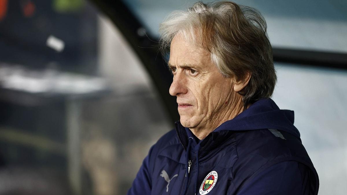 Jorge Jesus'un Baakehir manda Fenerbahelilerden bir istei var! 'Rica ediyorum' dedi ve...