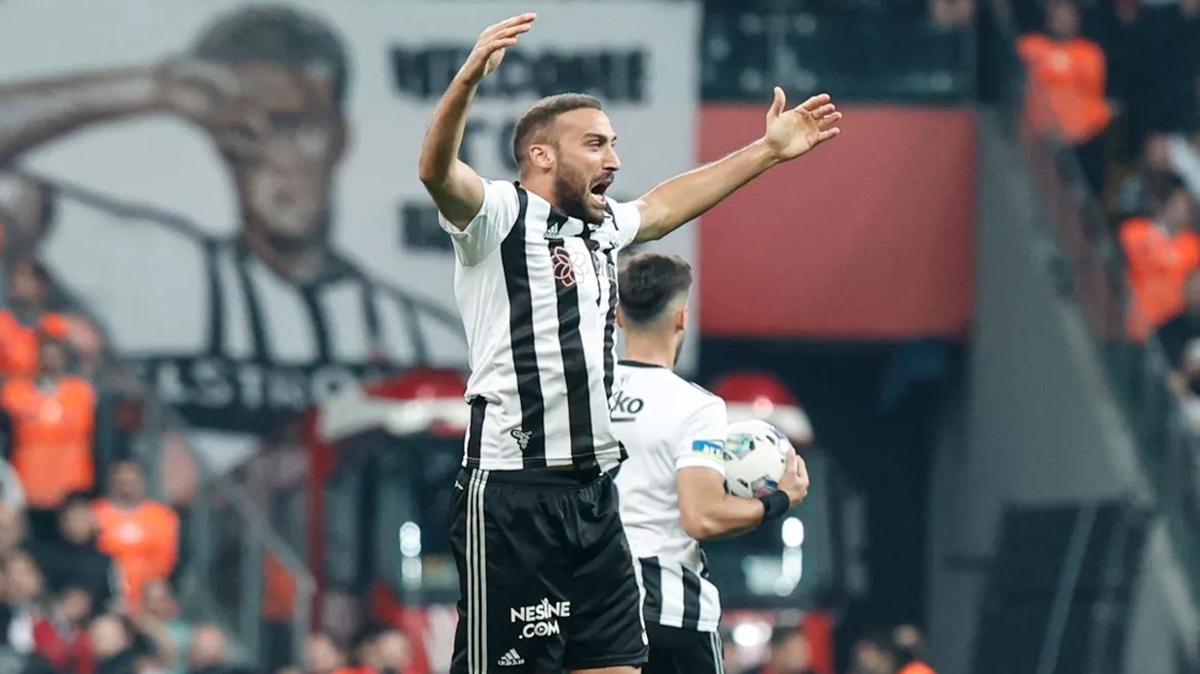 Cenk Tosun'tan teknik heyete gol sz